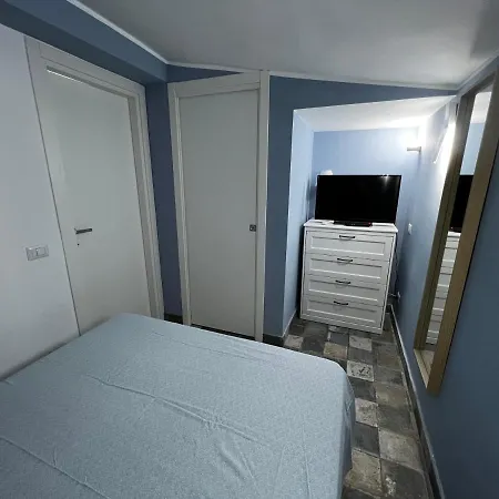 Casa Aurora Isola Di 펜션 불카노